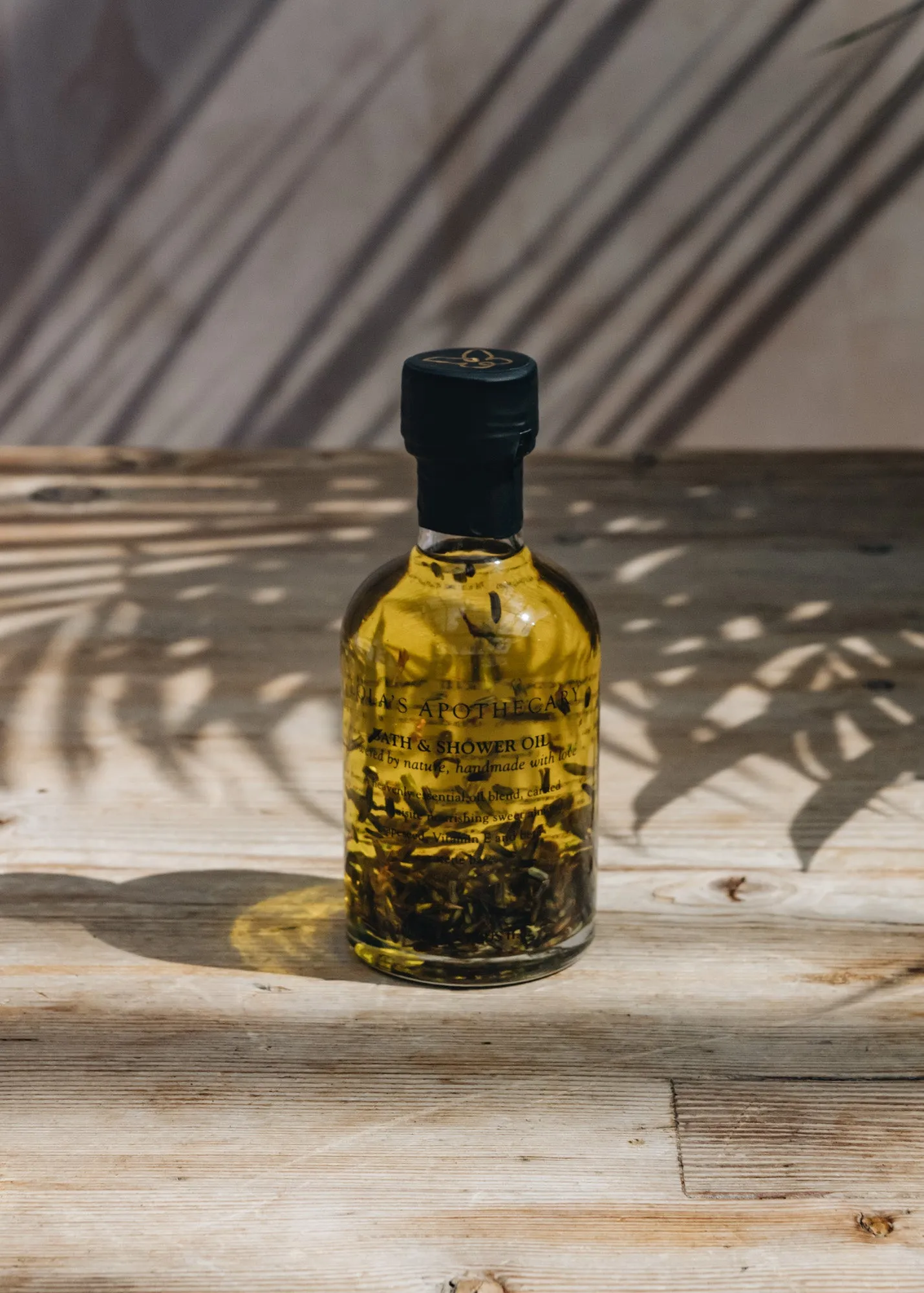Bath and Shower Oil in Tranquil Isle